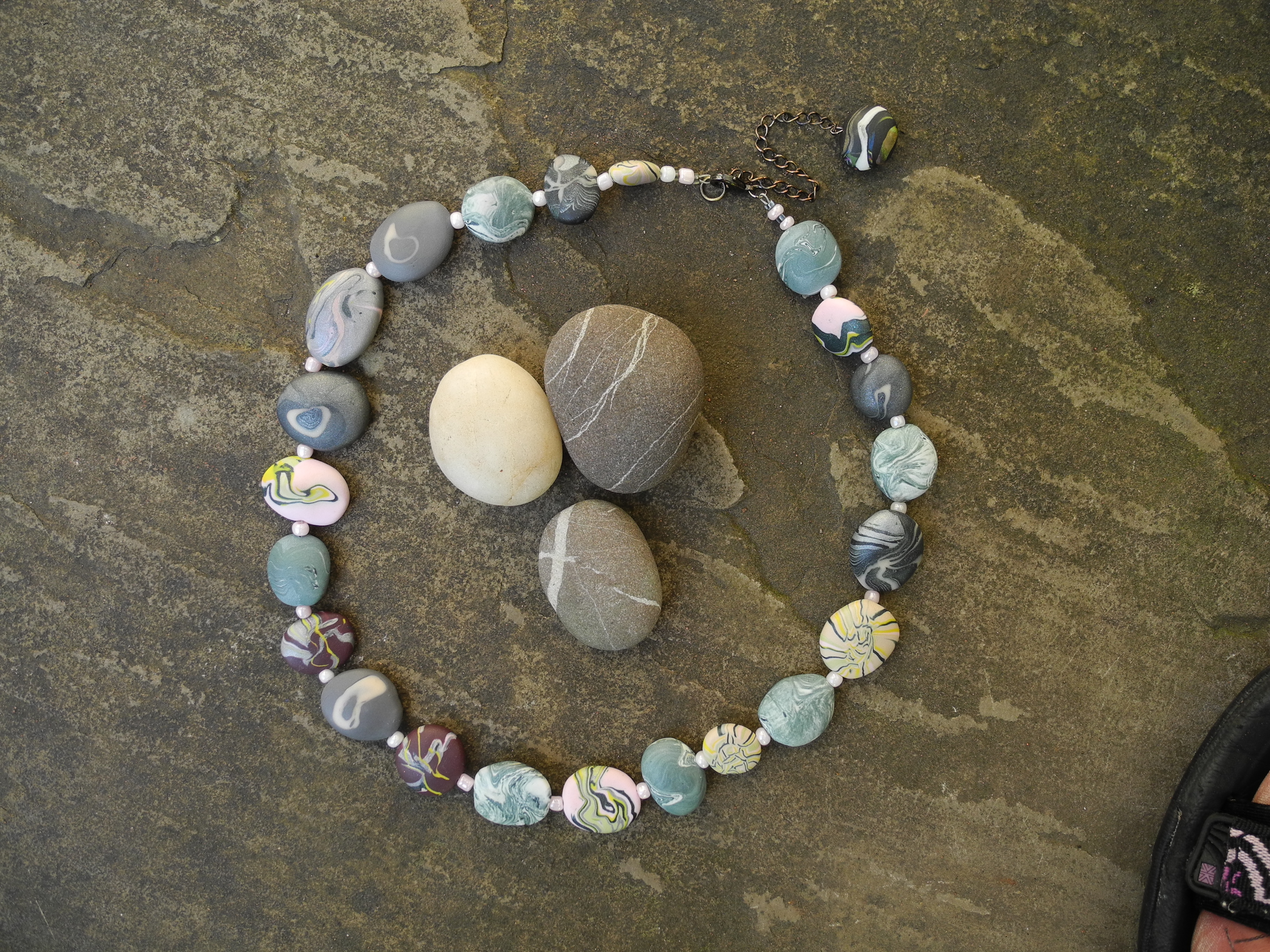pebbles1825